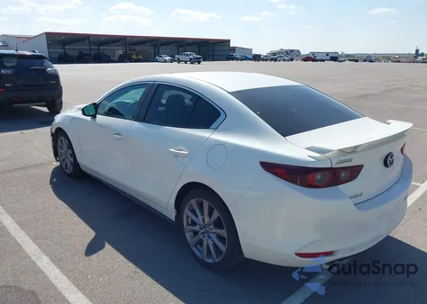 2022 Mazda Mazda3 Preferred из США, поврежденный, VIN 3MZBPACL8NM306915